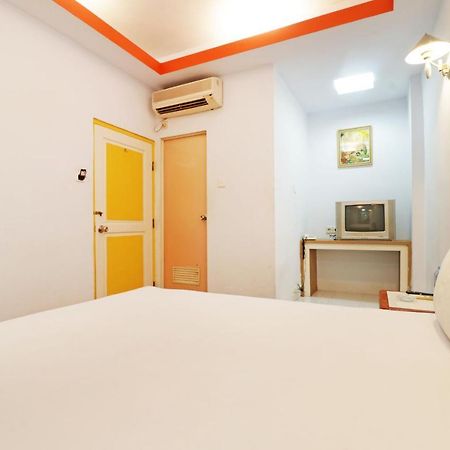Mutiara Sari Hotel マカッサル エクステリア 写真