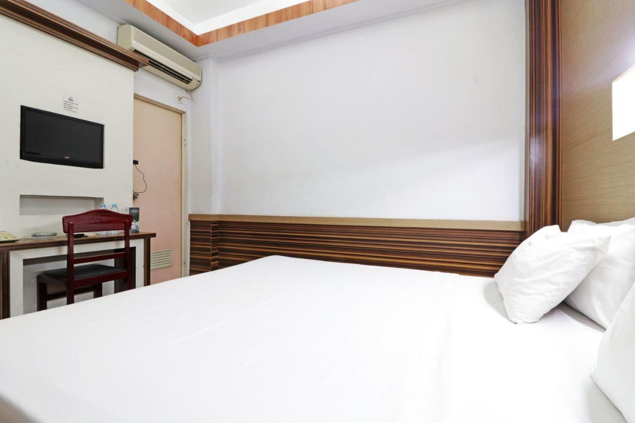 Mutiara Sari Hotel マカッサル エクステリア 写真