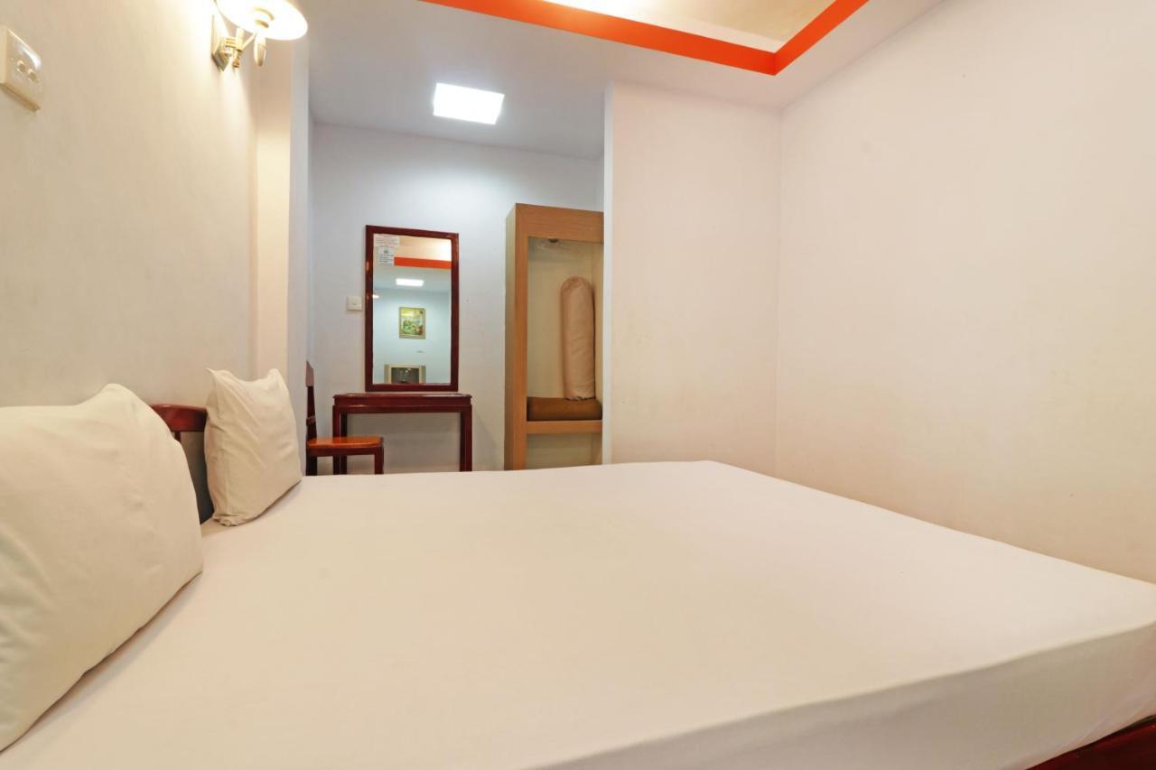 Mutiara Sari Hotel マカッサル エクステリア 写真